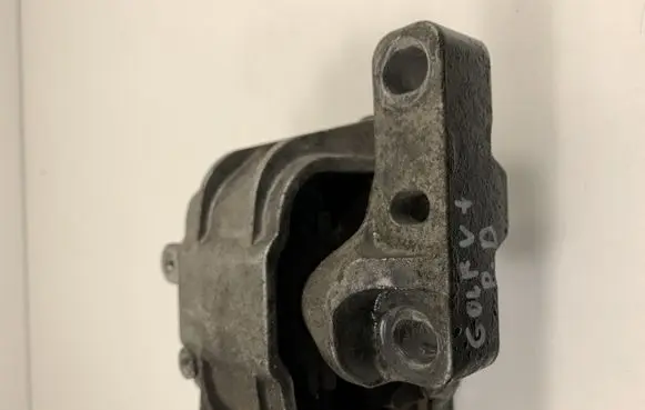 Volkswagen Golf Plus Engine mount bracket 1K0199262AS