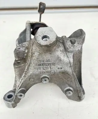 Audi Q7 4M Engine mounting bracket 4M0199308AT