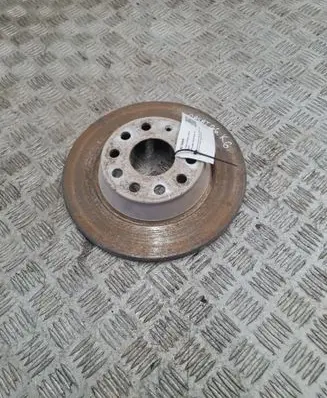 Volkswagen PASSAT B6 Rear brake disc