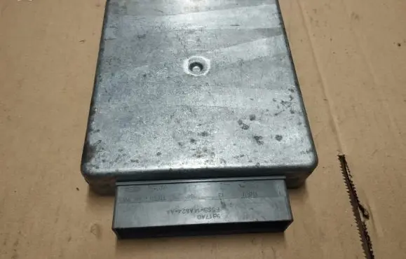 Lincoln Navigator Engine control unit/module XL1F12A650HD J9SSJ3BBSP4S PF9B22B
