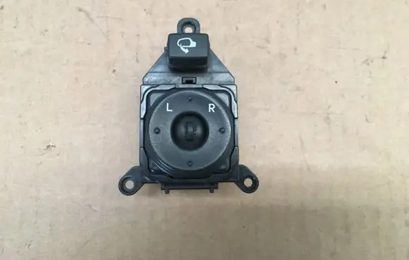 KIA Soul Wing mirror switch 4864801110