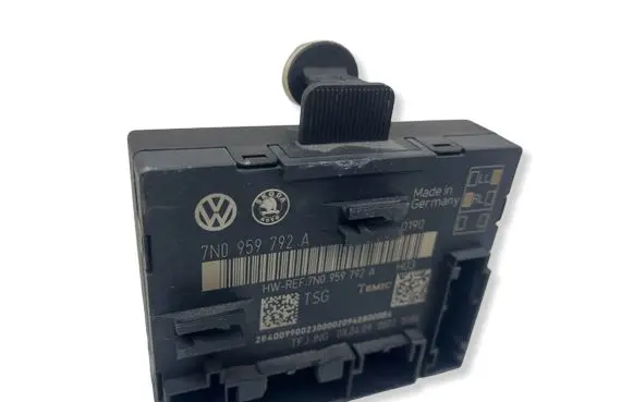 Skoda Superb B6 (3T) Door control unit/module 7N0959792A