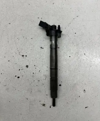 Audi A6 S6 C6 4F Fuel injector 059130277AC 0445115039