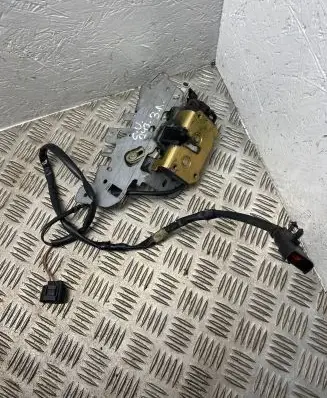 Chrysler Voyager Rear door lock