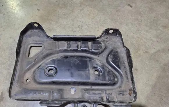 Mercedes-Benz E W212 Battery tray A2126200118 03159A