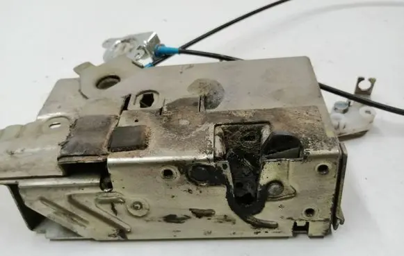 Ford Transit Sliding door lock 