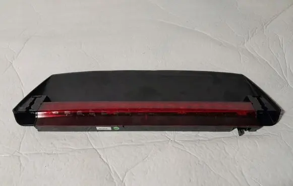 Audi A4 S4 B9 8W Third/center stoplight 8W5945097