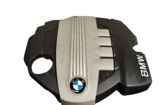 BMW X3 E83 Engine cover (trim) 7797410 11147797410