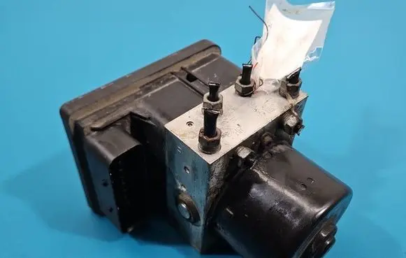 Opel Astra H ABS Pump 13157577 IMPRK1540345