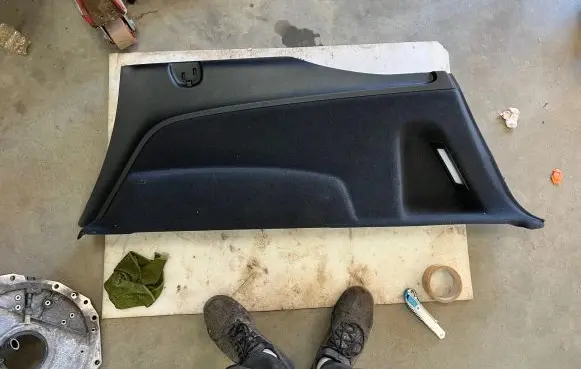 Audi Q7 4M Trunk/boot side trim panel 4M0863880B 4M0863880