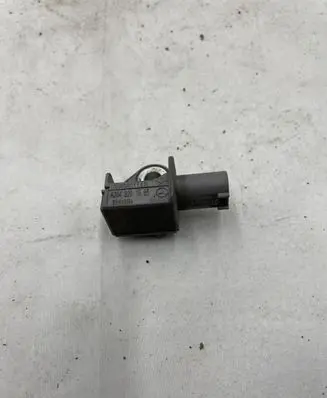 Mercedes-Benz C W204 Airbag deployment crash/impact sensor A2048201985