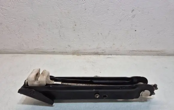 Opel Combo C Lift Jack 2102549