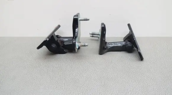 Mercedes-Benz GLK (X204) Front door upper hinge A046572