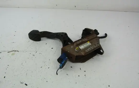 Seat Ibiza IV (6J,6P) Clutch pedal 
