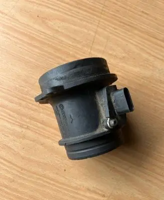 Audi A6 S6 C6 4F Mass air flow meter 059906461N