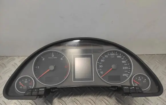 Audi A4 S4 B7 8E 8H Speedometer (instrument cluster) 036901830