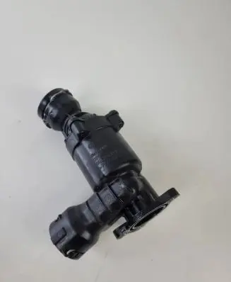 Thermostat/thermostat housing