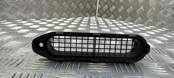 Land Rover Range Rover Sport L494 Air intake duct part CPLA9A675CC