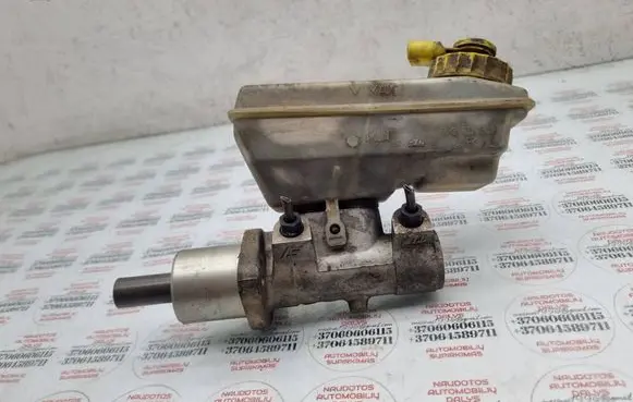 Seat Alhambra (Mk1) Master brake cylinder 7M1611303