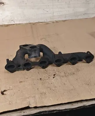 BMW X3 E83 Exhaust manifold 7796266 11627796266