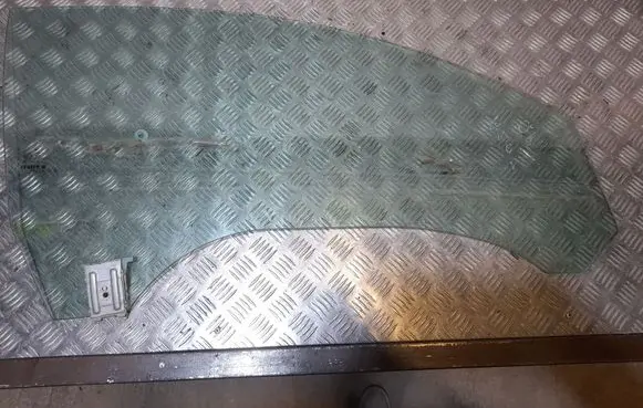 Mercedes-Benz E A207 Front door window/glass (coupe) 43R00050
