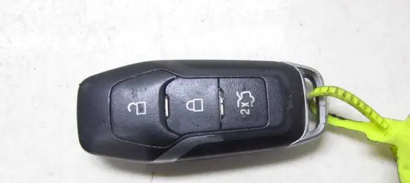 Ford Mondeo MK V Ignition key/card 