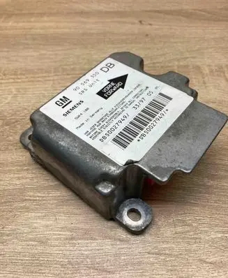 Opel Vectra B Airbag control unit/module 90569350 5WK4188