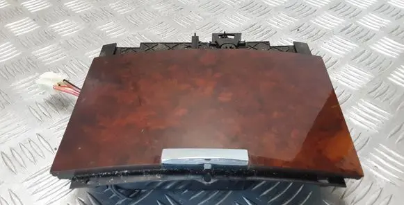 Volkswagen Touareg I Ashtray (front) 7L6857961B 7L6863071D