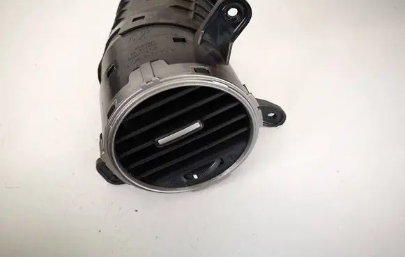 Dashboard side air vent grill/cover trim