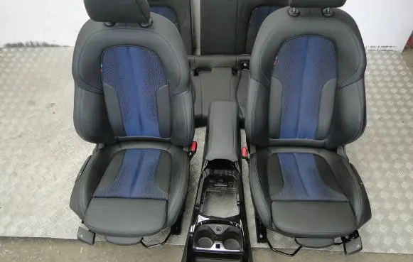Seat set