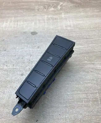 Volkswagen PASSAT B7 Engine start stop button switch 3AC927137J
