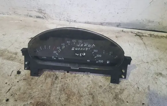 Mercedes-Benz Vaneo W414 Speedometer (instrument cluster) A4144461221