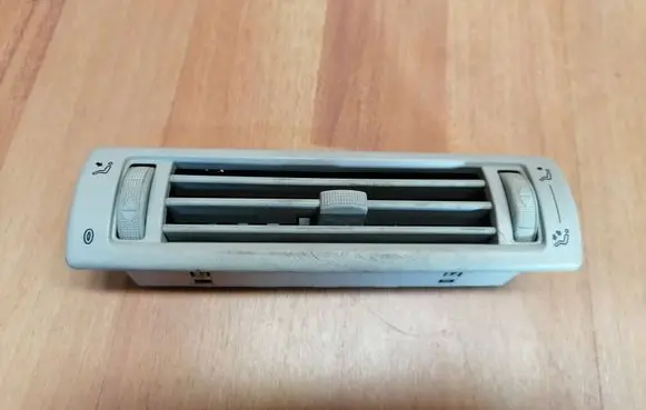 Volkswagen Sharan Air vent grill in roof 7D0820951A