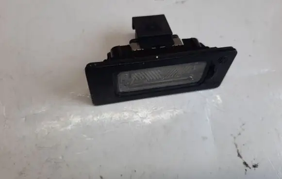 Audi A5 8T 8F Number plate light 8T0943021