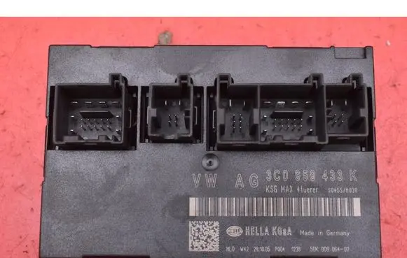 Volkswagen PASSAT B5.5 Comfort/convenience module 3C0959433K