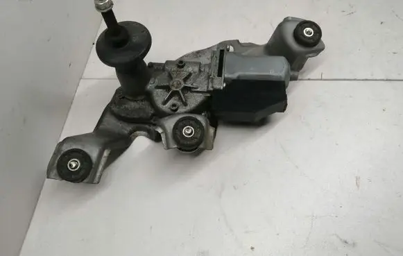 Toyota Auris E180 Rear window wiper motor 8513002050 2596002501