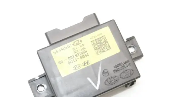 KIA Sportage Seat heating relay 89590F1110
