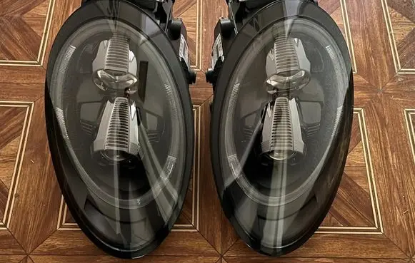 Porsche 911 991 Headlights/headlamps set 99163196464 99163196364