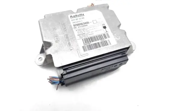 Renault Clio III Airbag control unit/module 8200963406 611023300 611130900A