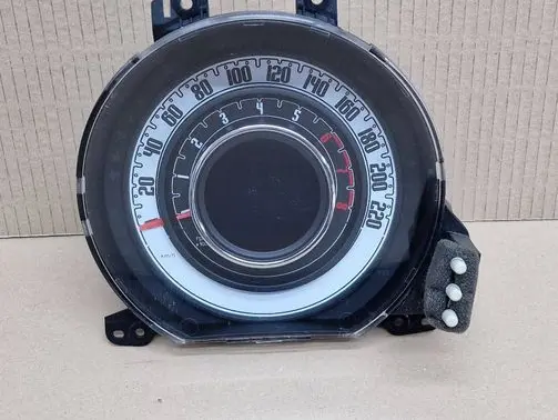 Fiat 500 Speedometer (instrument cluster) 