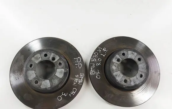 BMW 5 E60 E61 Front brake disc