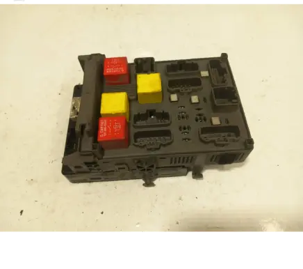 Renault Laguna II Comfort/convenience module 8200283811 8200004201E 518831003