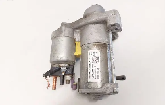 Dacia Sandero III Starter motor 233008820R