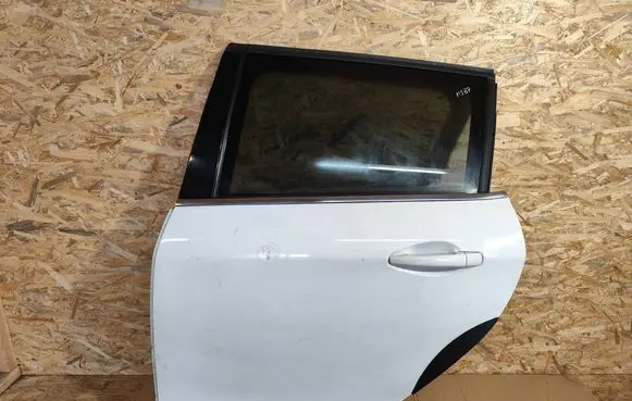 Peugeot 2008 I Rear door 