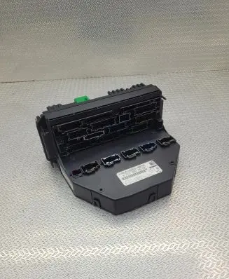 Mercedes-Benz E C207 W207 Fuse module A2129000006