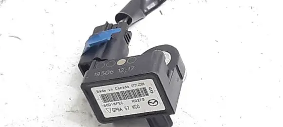 Mazda 6 Airbag deployment crash/impact sensor GP9A57KC0 60D16FEC 07312006