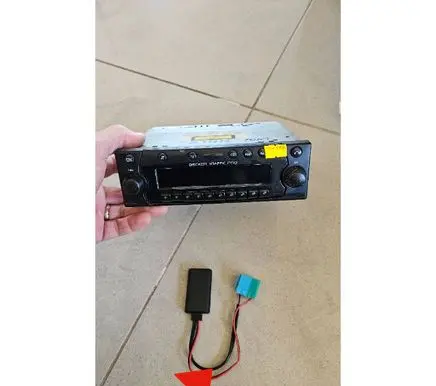 Mercedes-Benz E W210 AUX in-socket connector BECKER BE4725 BE4720