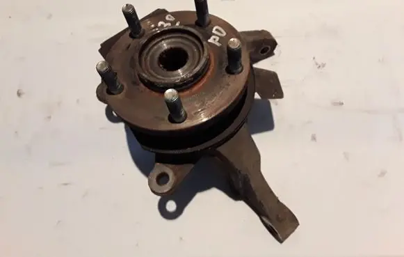 Hyundai i30 Front wheel hub 51716A6000