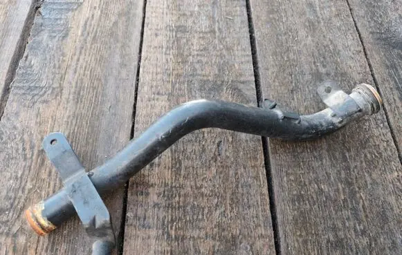Chrysler PT Cruiser Engine coolant pipe/hose
