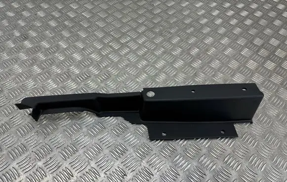 Volvo XC40 Engine bonnet/hood lock trim molding 32131857